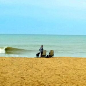 "Disfrutando de las vacaciones en la playa de Santa Clara del Mar"