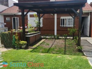 "Casa en alquiler a 50 metros de la playa en Santa Clara del Mar"