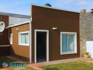 Hipolito Yrigoyen 777 dpto 1 (Camet Norte)